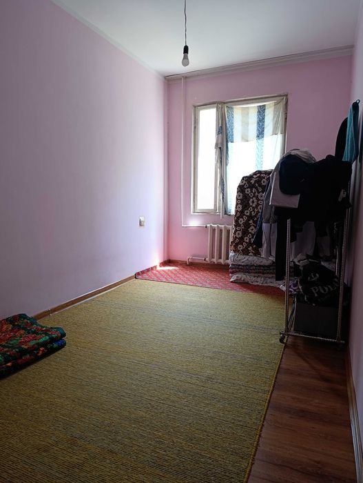 2 xonali uy sotiladi. 1- qavatda joylashgan