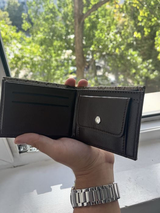 Portofele Gucci NOI la OFERTA