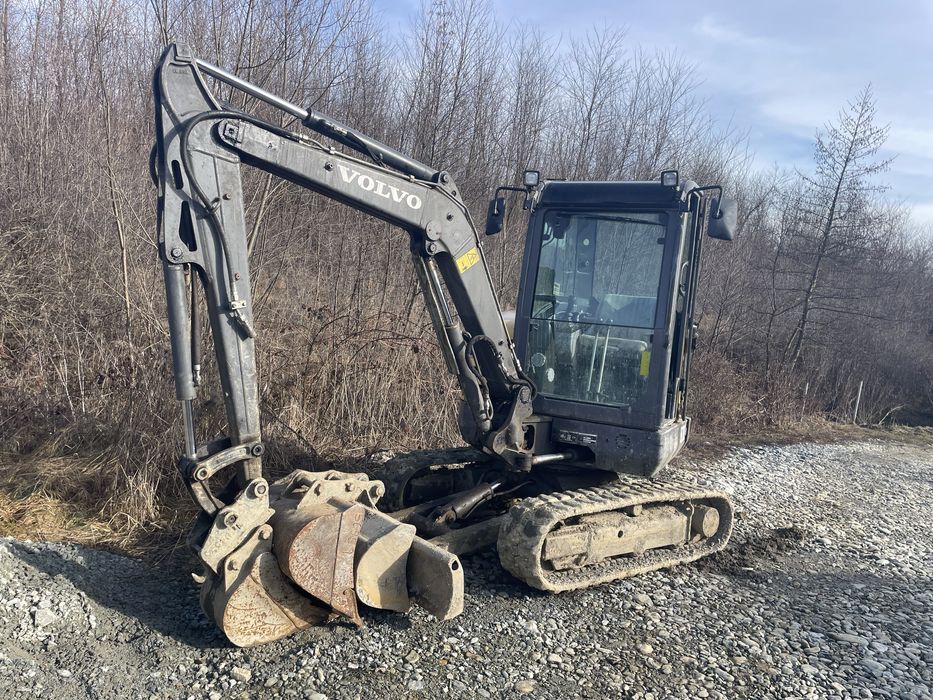 Miniexcavator volvo ec27c