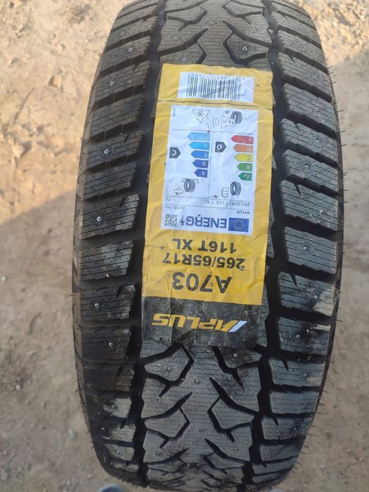 Шины зимние, шипы