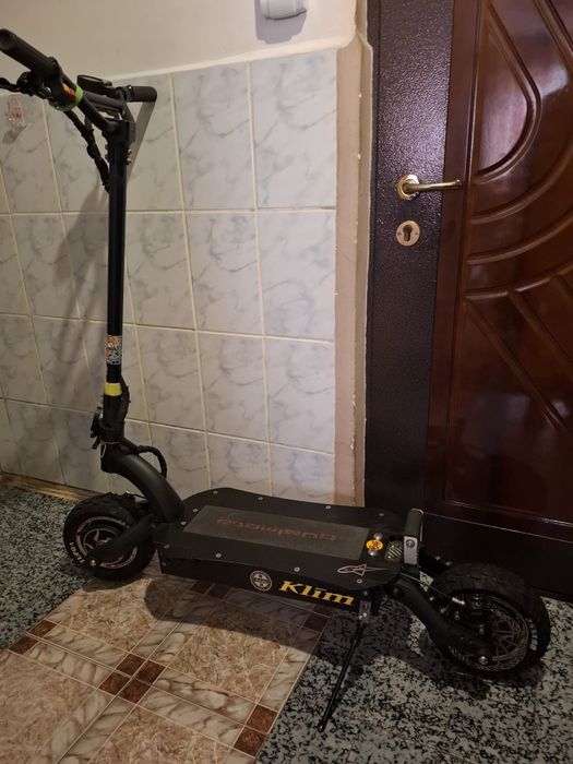 Trotineta Electrica Dual Moto DM 10







Trotineta electrica Dual Moto DM10 52V/26Ah+Ready2Ride