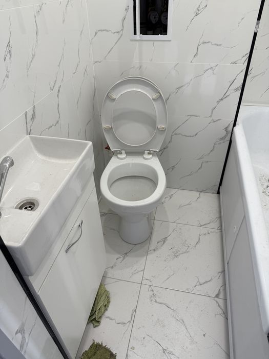 Унитаз в сборе.