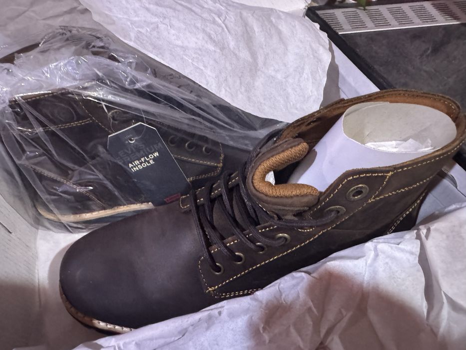 Vand Ghete Levi’s originale piele noi