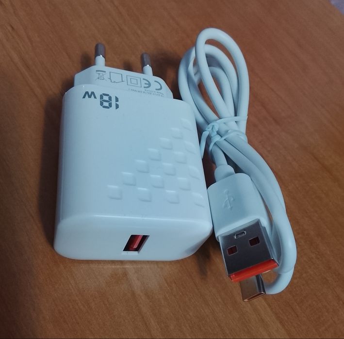 Зарядки и кабеля