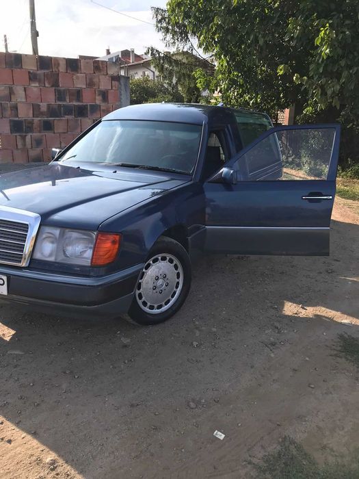 Mercedes 124 2.6E
