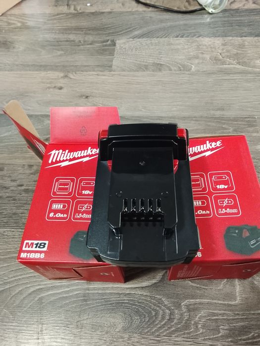2 buc baterii Milwaukee de 6 a