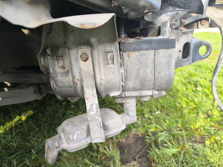 Опел Омега б 2.2 DTL