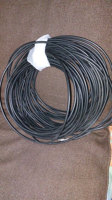 Кабель 33 метра.