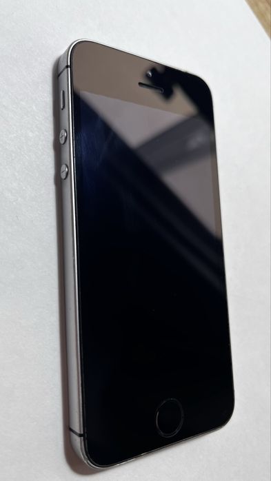 Iphone 5se (1 поколения)