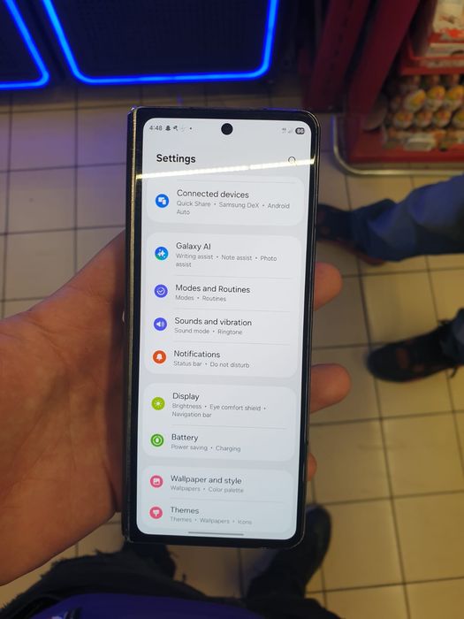 Vand telefon Samsung z fold 4