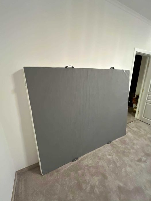 Нов матрак с размер 200/160/12 от ИКЕА