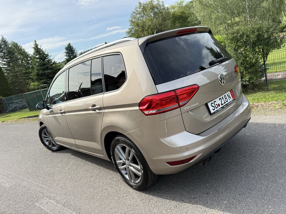 Vw Touran 2017 Dsg LED Pano 7 loc