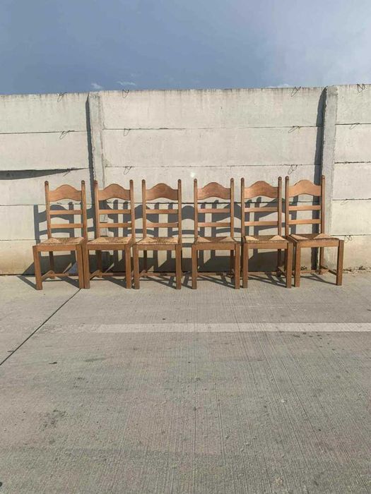 Set scaune din lemn masiv