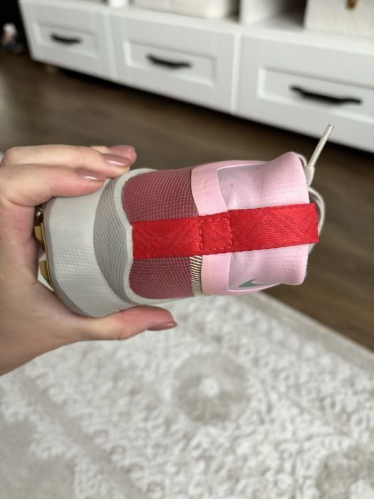 Дамски маратонки NIKE React Pegasus Trail 4 GTX RUST/PINK