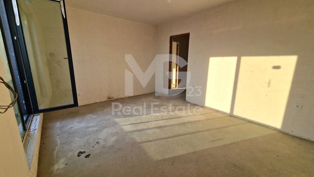 Просторен тристаен с панорамна гледка към Родопите до Марица Гардънс!