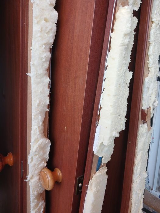 Межкомнатная дверь,есиктер