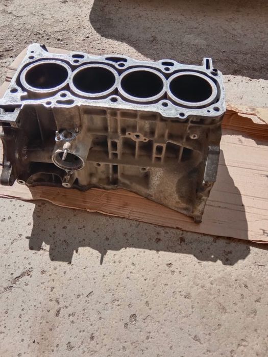 Двигатель 1az-fe tayota rav4 в разобраном виде