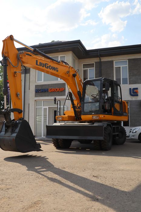 Колесный экскаватор Liugong W915E, Lizing/Kredit
