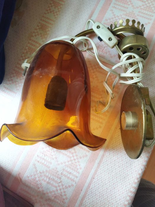 Продам светильники