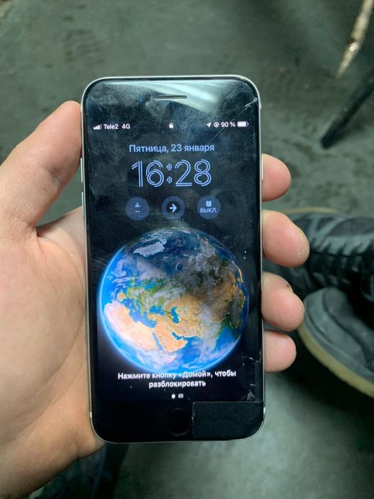 Айфон Се 2о2о!!)