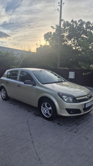 Opel Astra H 1.4 benzina