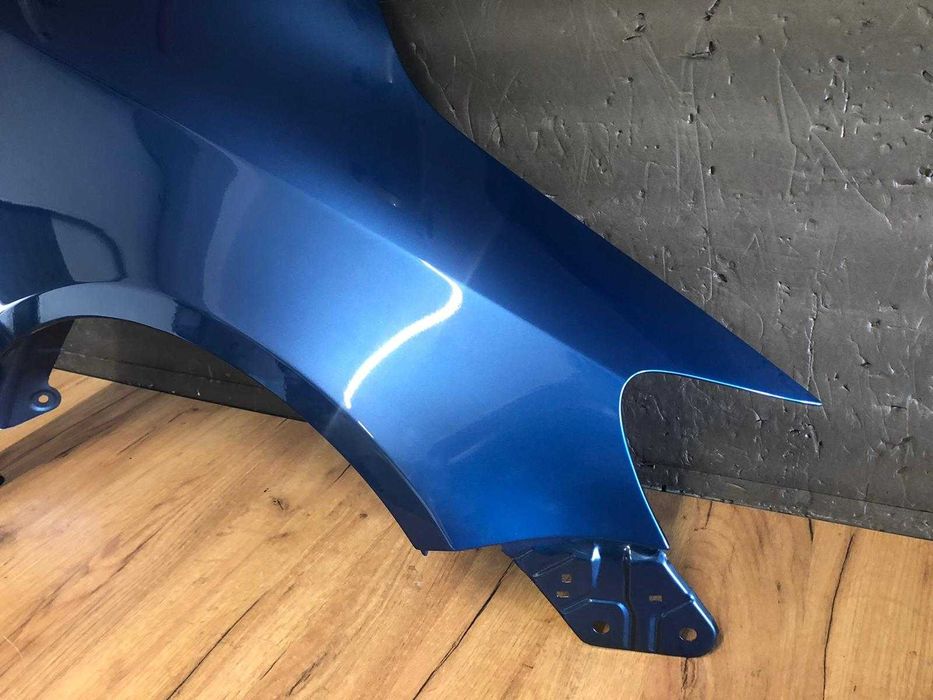 Aripa Fata Dreapta VW Golf 5/V Plus An 2005-2009 (LA5K (Albastru))