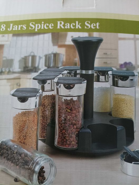 Сет за подправки с осем бурканчета