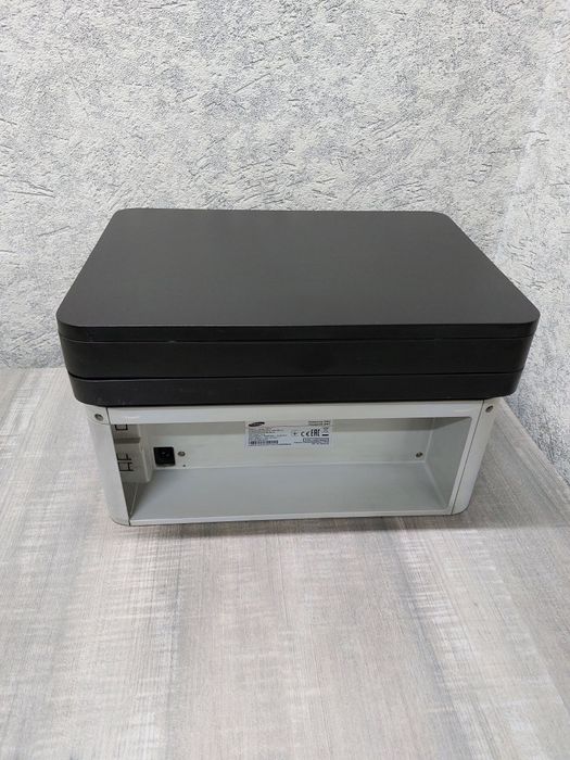 МФУ Samsung M2070 МФУ
принтер, сканер, копир.