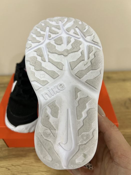 Nike STAR RUNNER 4 - 23,5