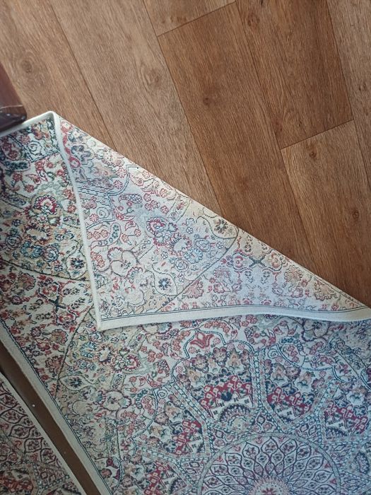 Продам ковровые дорожки