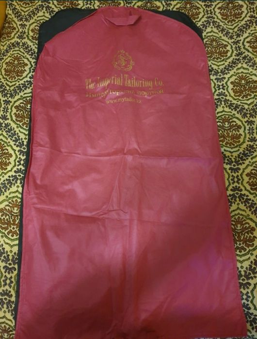 Чехол для одежды.