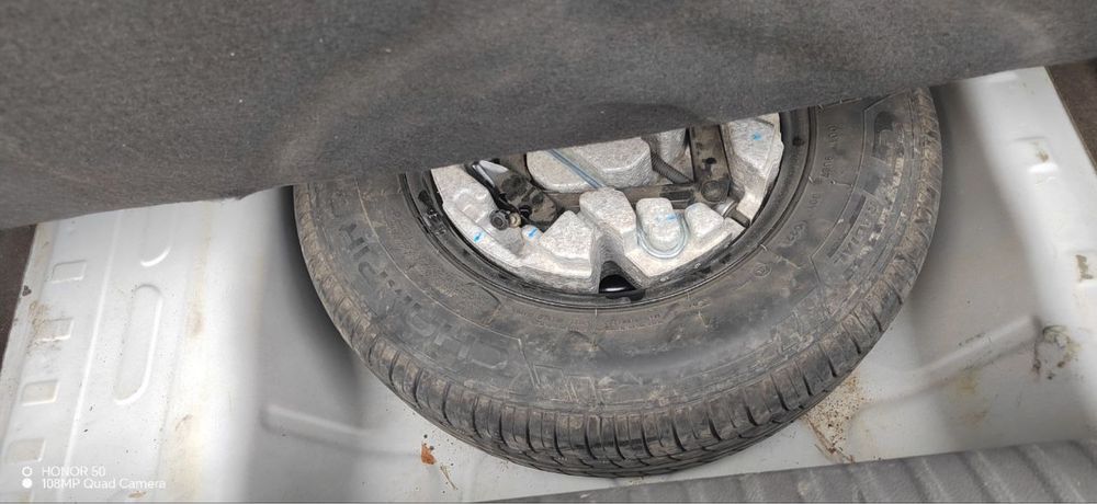 Chevrolet Cobalt sotiladi