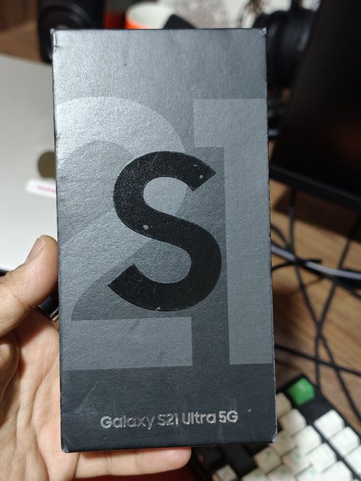 Samsung Galaxy S21 Ultra Ofitsialniy