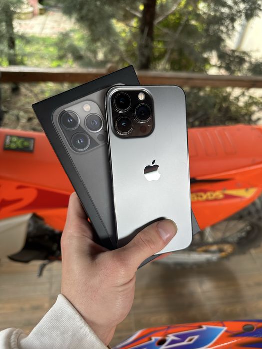 iPhone 13 pro 100% baterie