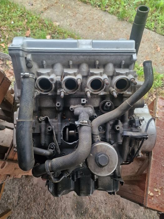 Motor Yamaha R6 pentru piese 1998- 2003