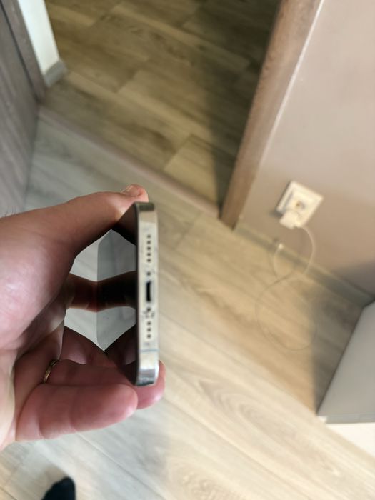 Iphone 12 pro  alb
