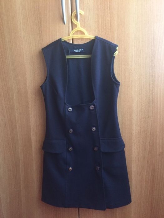 Продам школьный сарафан (AHSEN) на 7/8 лет