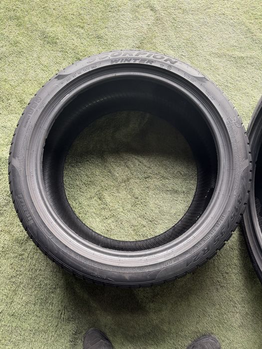 Anvelope iarnă 315/35/21 - 275/40/21 Pirelli RSC*