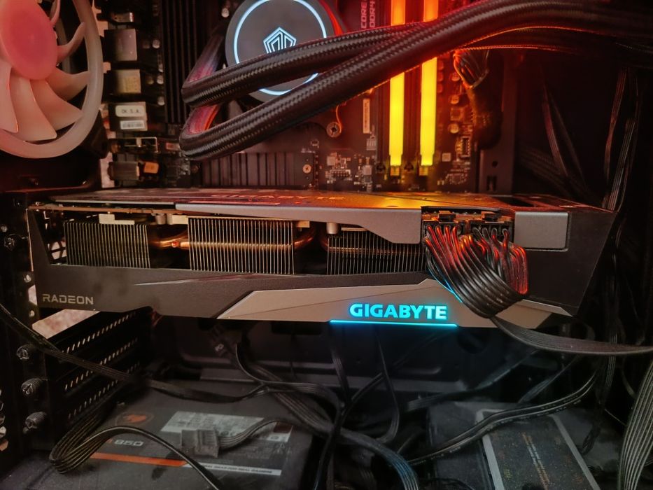Gigabyte RX6800 16gb