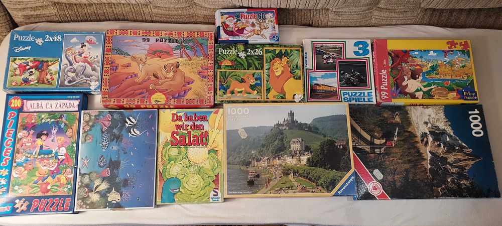 Vand Puzzle-uri Vechi pentru copii