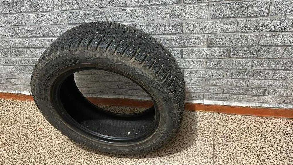 Продам зимние шины