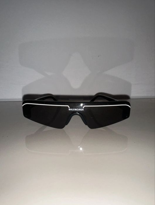 Ochelari de soare Balenciaga