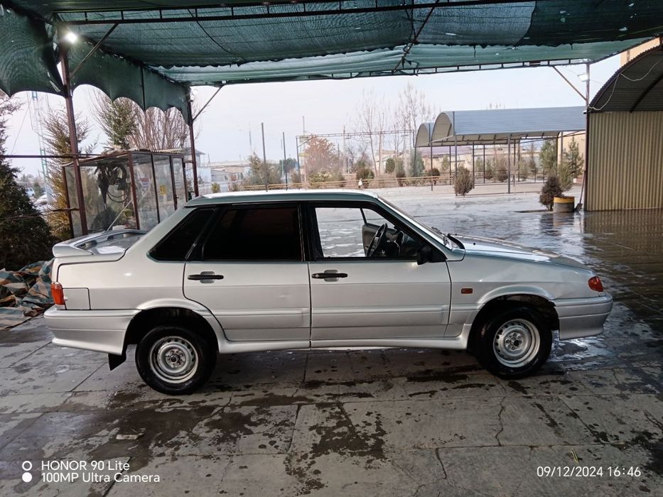 Lada samara 2115