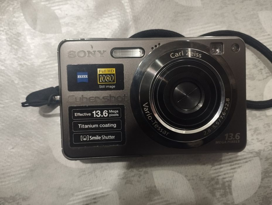 Sony cyber shot w300