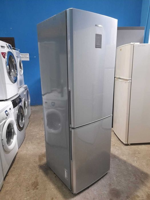 Продам холодильник Samsung RL34ECTS