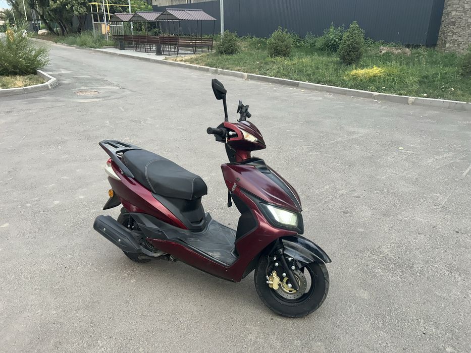Продам мопед Мия М8