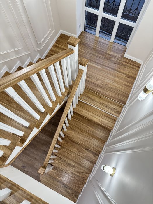 Лестница/Деревянная лестница