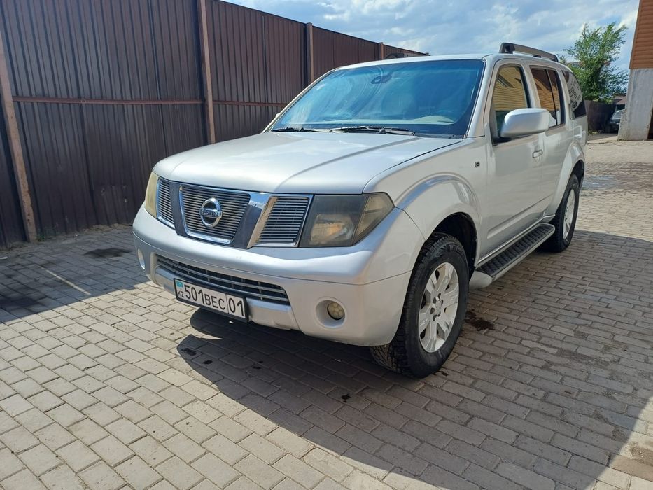 Nissan Pathfinder, 2006