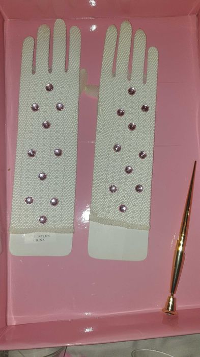 Елегантно Колие комплект+ обици+гривна сватбена кошница+букет+ръкавици