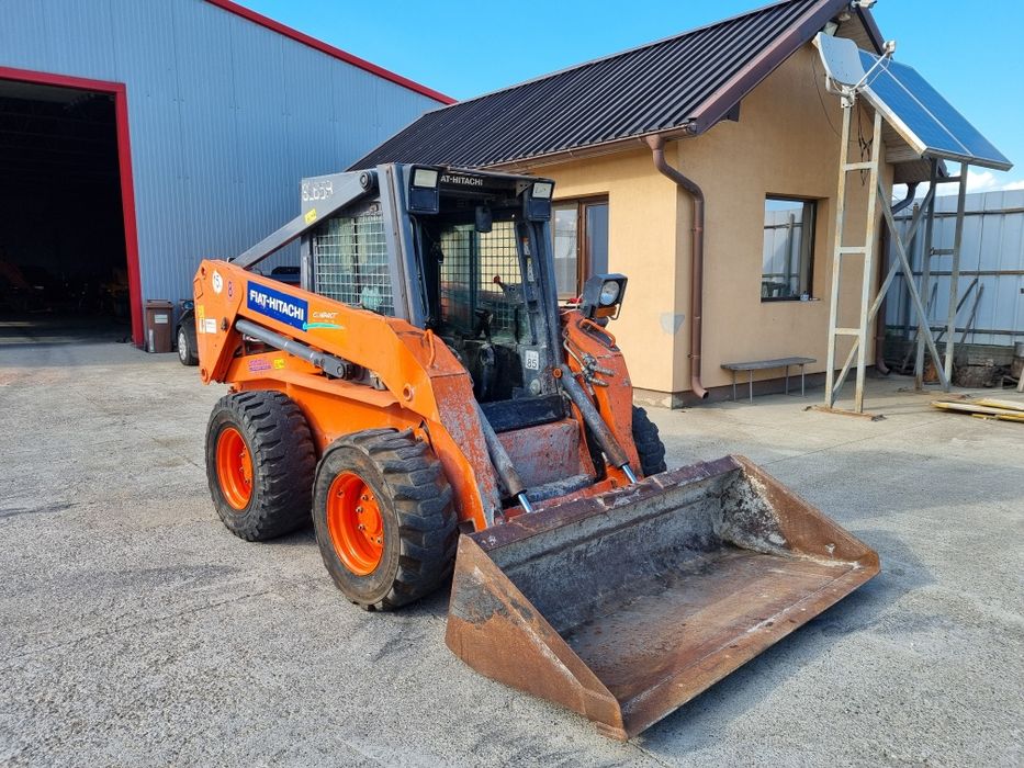 Miniincarcator Fiat Hitachi SL65B